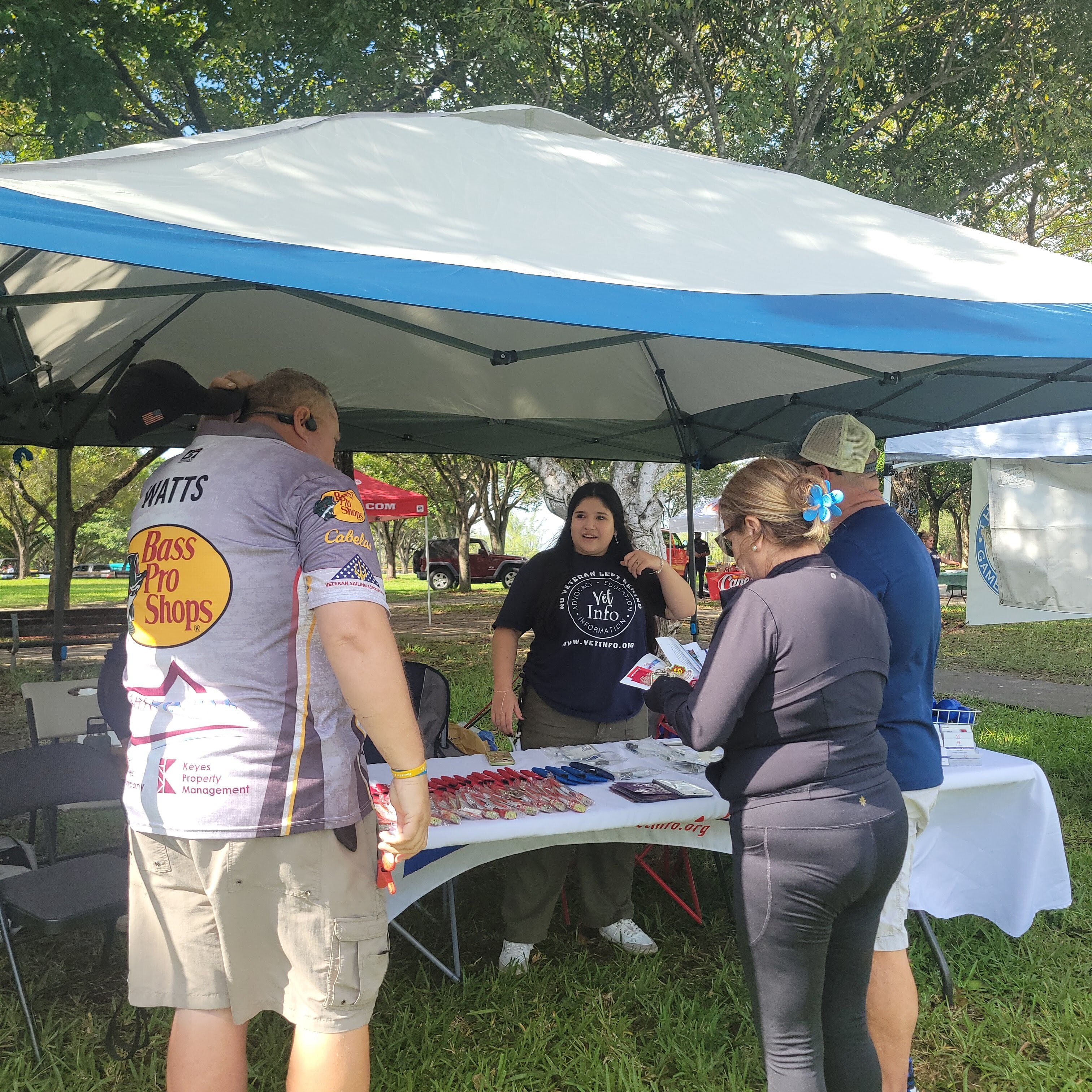 Veteran visiting the Vet Info tent